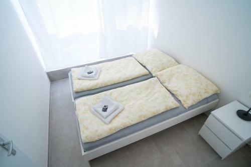 Apartments Kope?n� With Parking