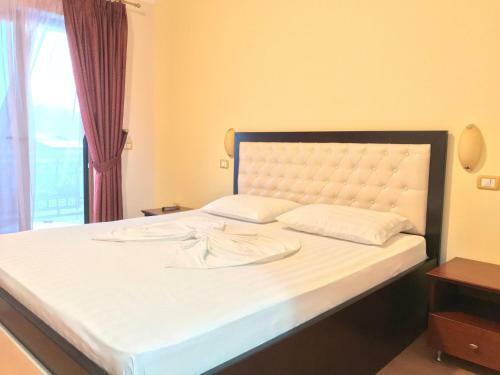 Hotel Lyhnidas