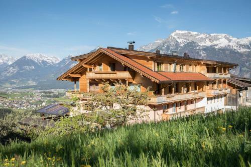 Posada Hotel & Alpengasthof Pinzgerhof