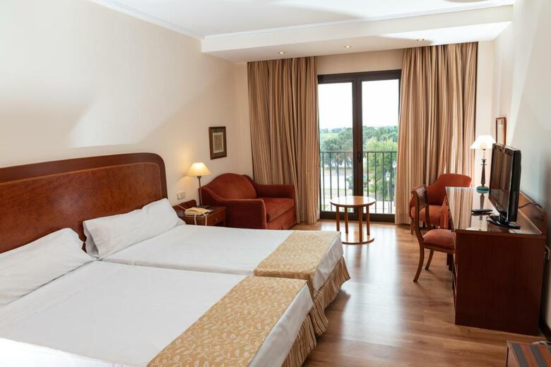 Hotel Termes Montbri�