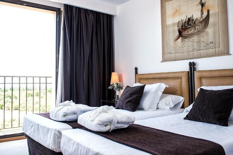 Hotel Termes Montbri�