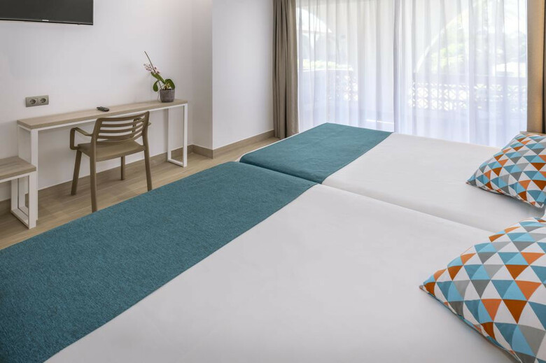 Hotel 4r Gran Europe