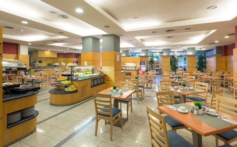 Sol Port Cambrils Hotel