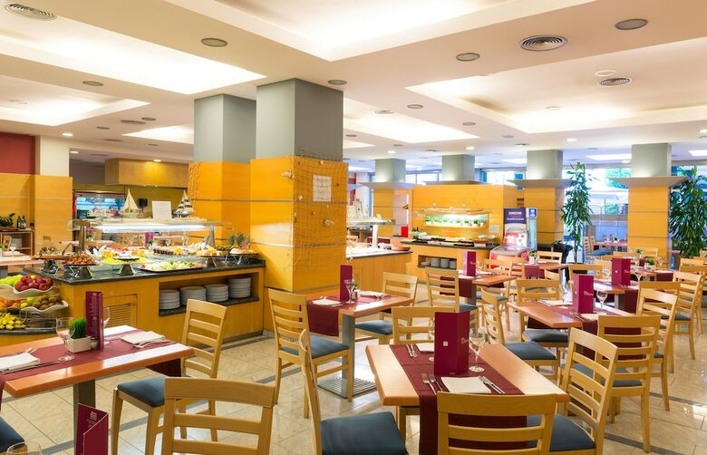 Sol Port Cambrils Hotel