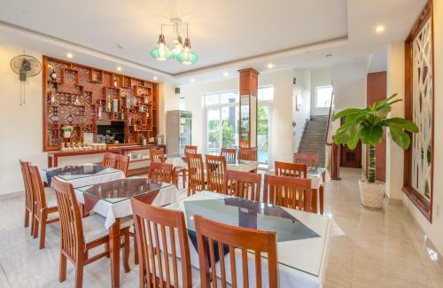 Prince Hotel
