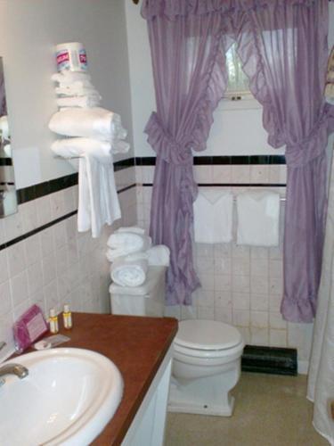 New Country Motel