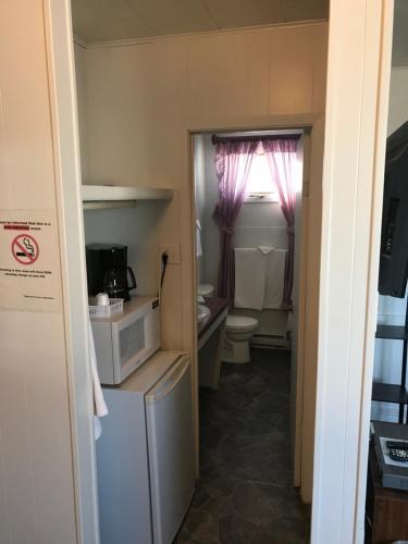 New Country Motel
