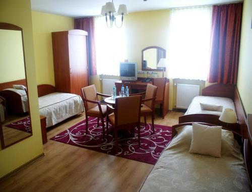 Hotel Wald Economy