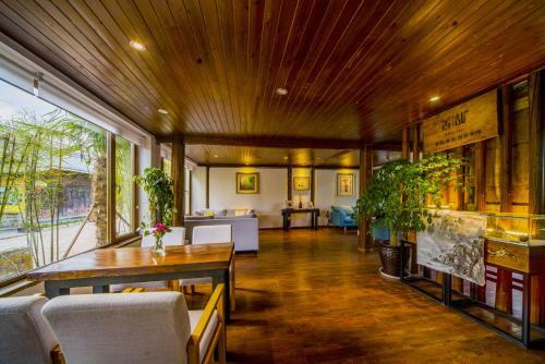 Posada Lijiang Sadhu Inn
