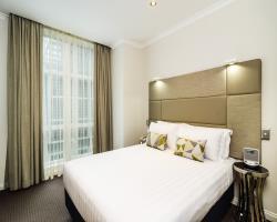 Hotel Clarion Suites Gateway