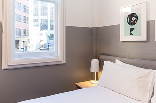Aarons Hotel Sydney