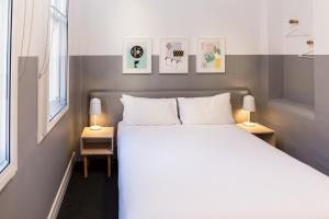 Aarons Hotel Sydney