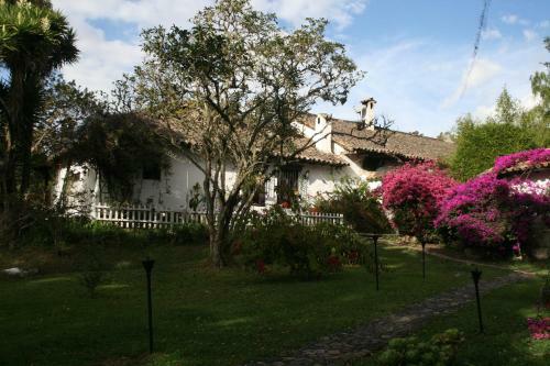 Hotel Hacienda Baza