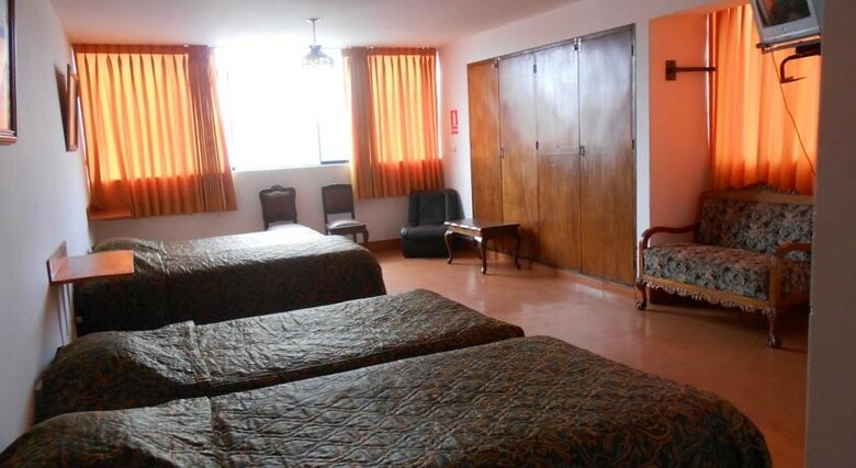 Hostal Cesar Alberto