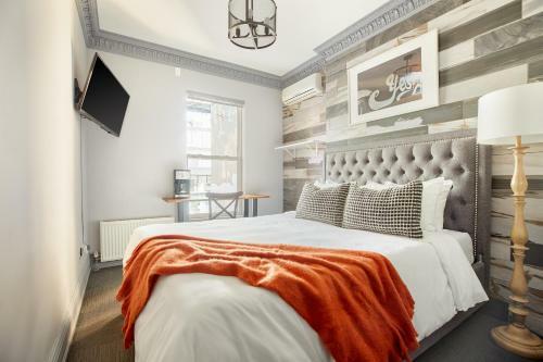 Wellesley Manor Boutique Hotel