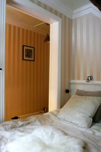 Bed & Breakfast Torpet Mon