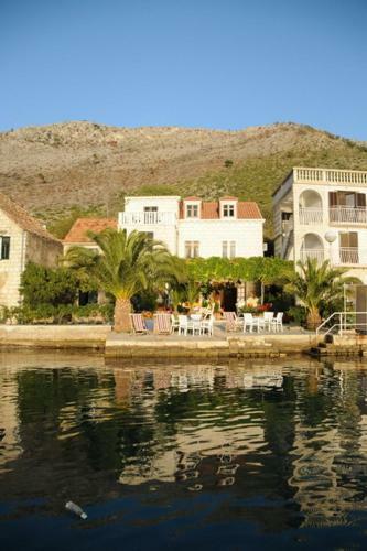 Hostal Villa Kukuljica