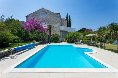 Hostal Villa Patricija