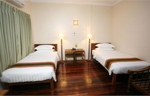 Hotel June Business Bed Breakfast