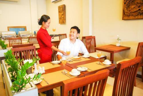 Pleasant View Hotel