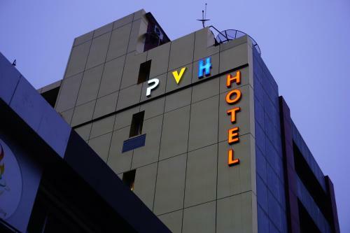 Pleasant View Hotel