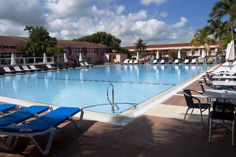 Hotel Arenal Club