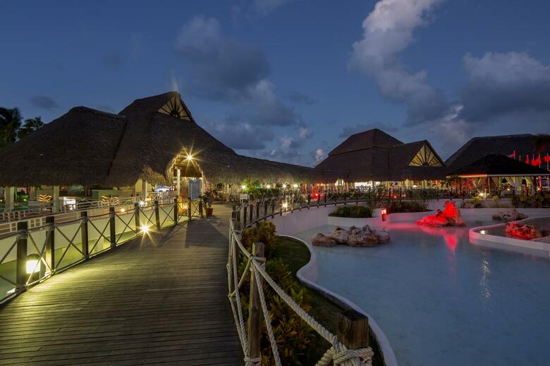 Hotel Royalton Hicacos Adults Only +18