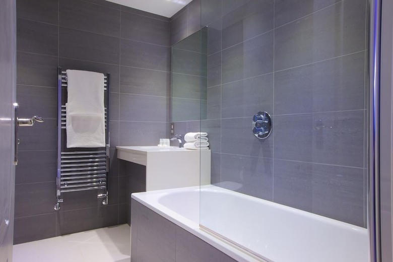 The Lodge Hotel - Putney