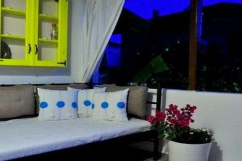 Hostal Imerek Tas Ev Hotel