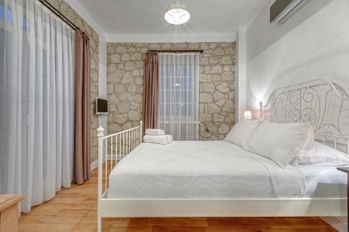 Hotel Ala�at? Casa Bella +12