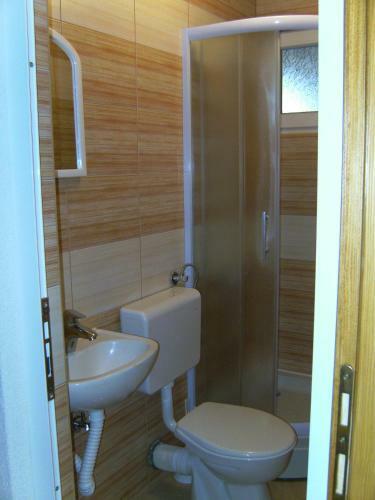 Hostal Pansion Pero Elez