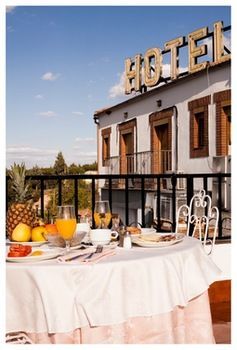 Hotel El Mes�n De Despe�aperros