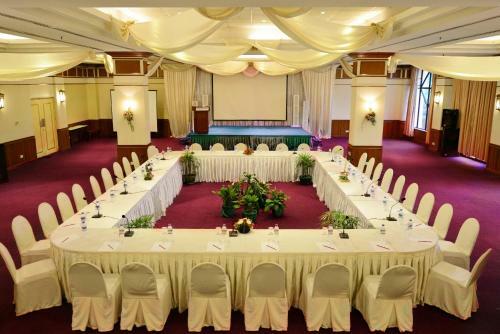 Hotel Summit Parkview Yangon
