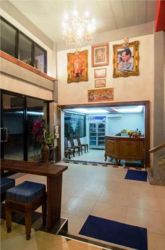 Hotel Khun Sri Resort