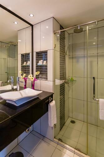 Nova Platinum Hotel