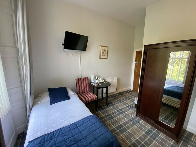 Park View House Hotel - Guest House