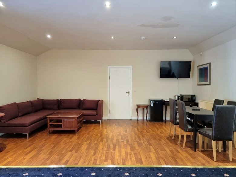 Park View House Hotel - Guest House