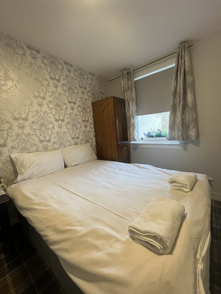 Park View House Hotel - Guest House