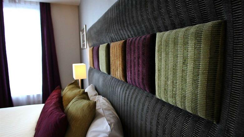 Ten Hill Place Hotel