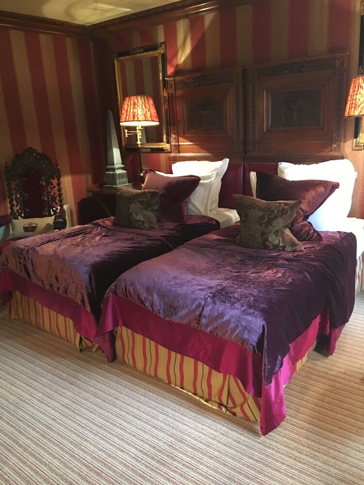 Hotel Prestonfield House