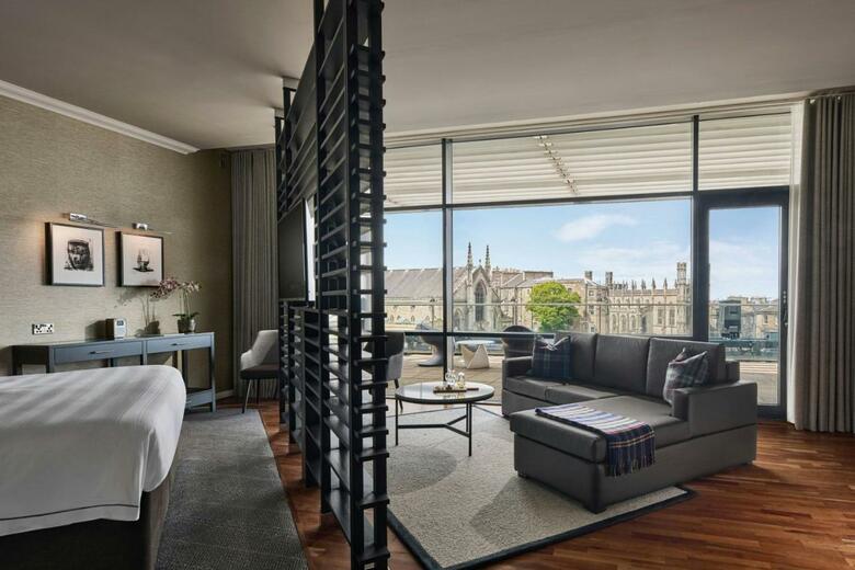 Hotel The Glasshouse Autograph Collection By Marriott