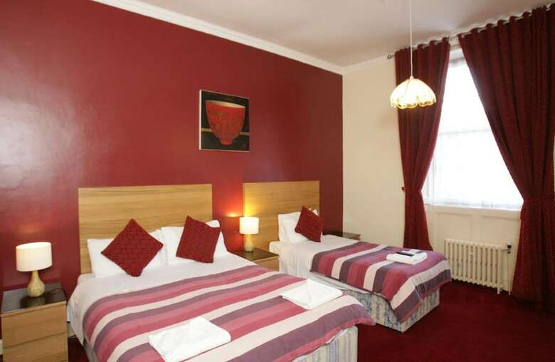 Clifton Hotel