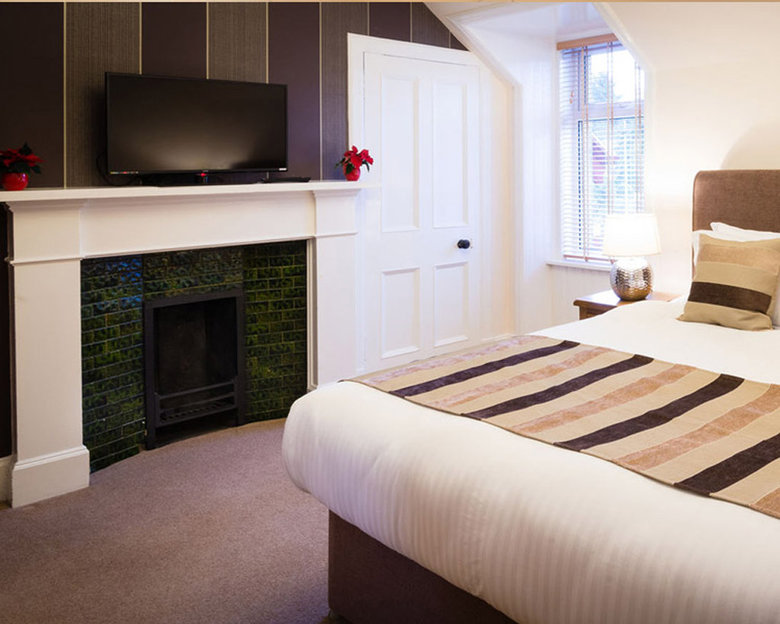 Glen Mhor Hotel & Restaurant