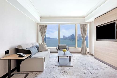 Hotel Harbour Grand Kowloon