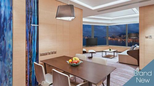 Hotel Harbour Grand Kowloon