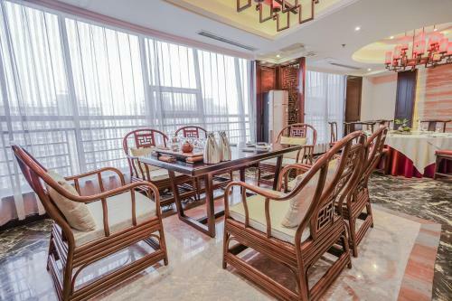 Linyi Blue Horizon International Hotel