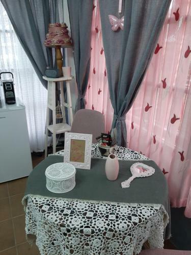 Hostal �des Otthon Vend�gh�z