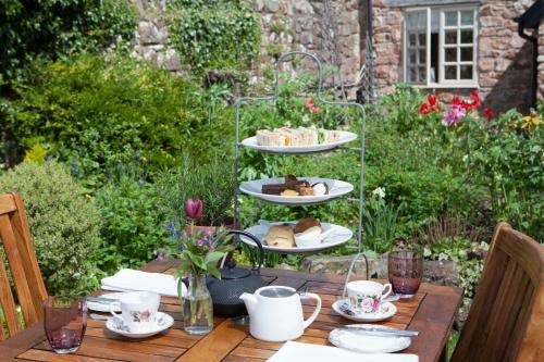 Agroturismo Tudor Farmhouse Hotel