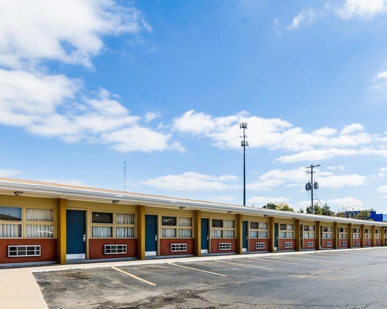 Hotel Econo Lodge Topeka