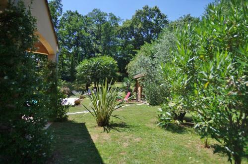 Bed & Breakfast La Lilas Des Fargues